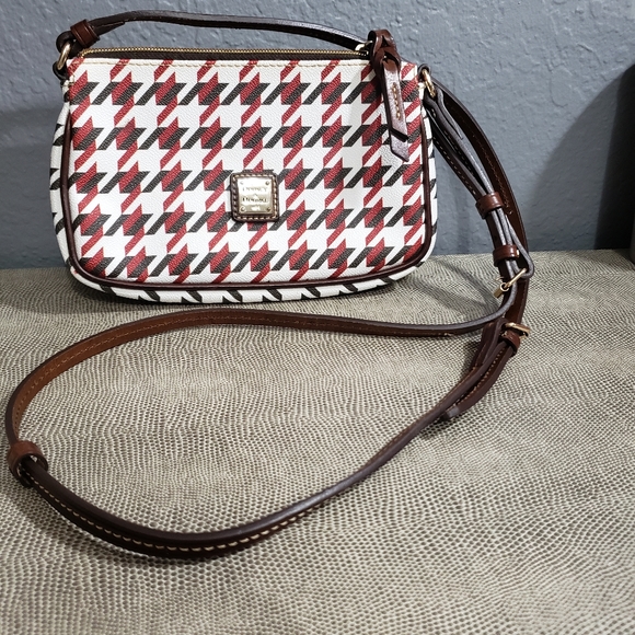 Dooney&Bourke Lexi Crossbody Brick Houndstooth - Picture 1 of 14